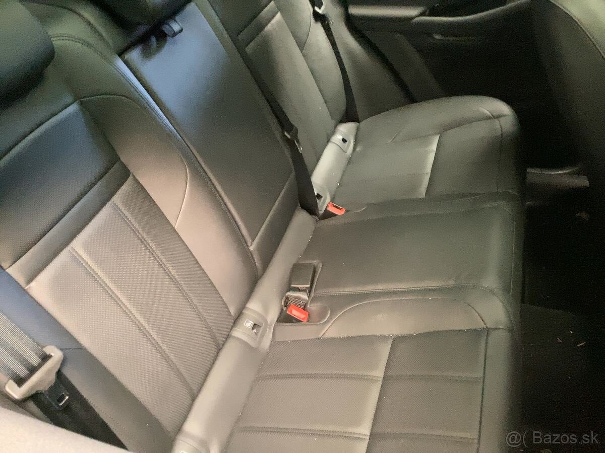 Land Rover Evoque P300e HYBRID S (PHEV) - 8