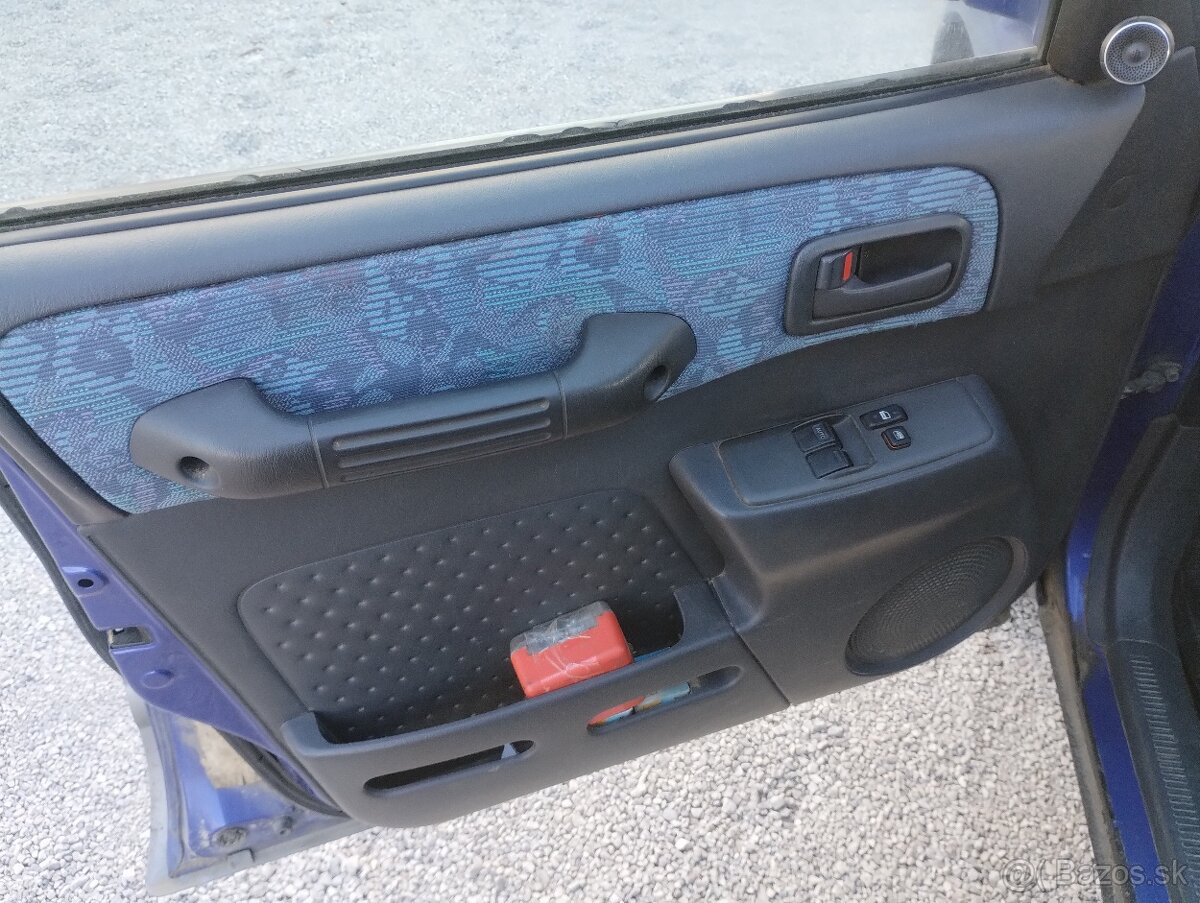 Toyota RAV4 2.0i 5D 2AB ABS A/C A/T - 8