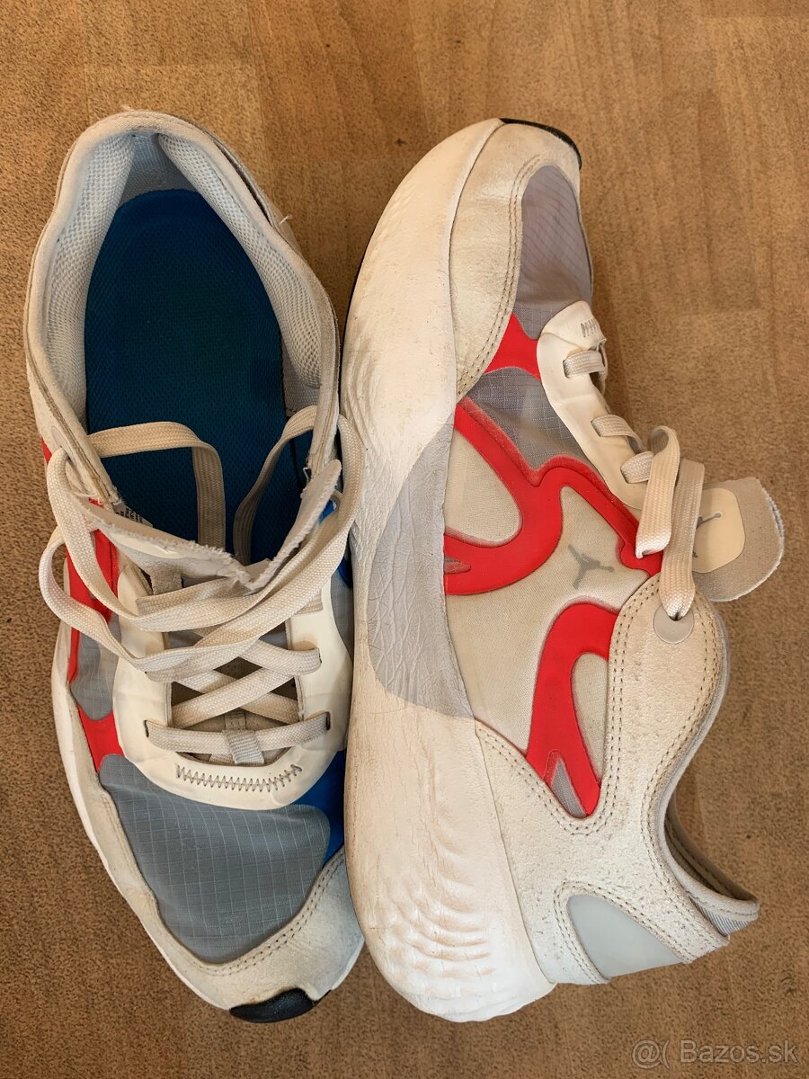 Boty Jordan velikost 43 - 8