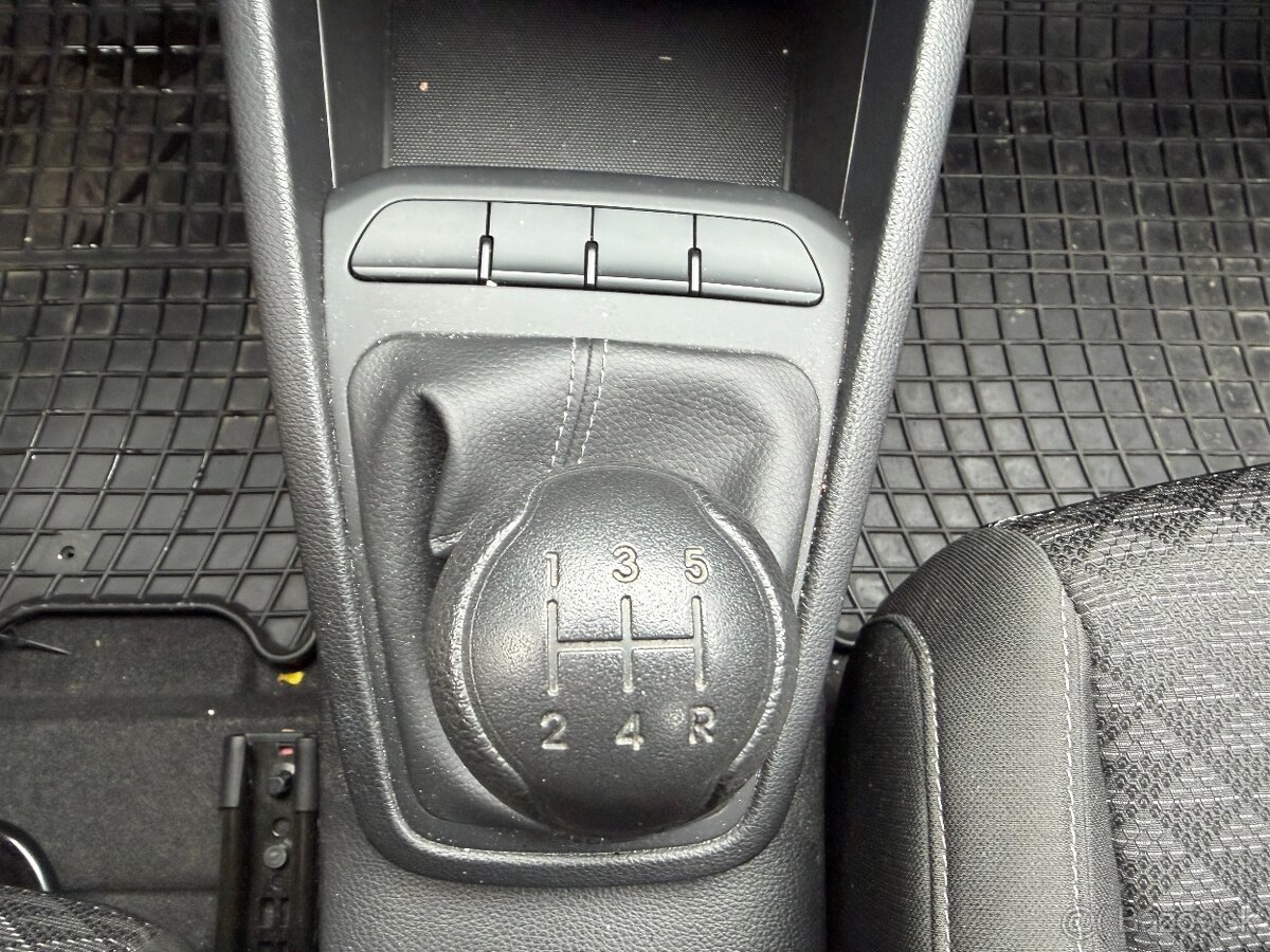 Kia Rio 1.2 MPi 62kW MT5 Silver - 8