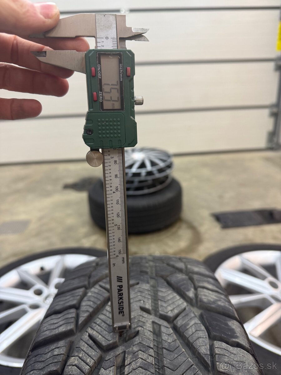 Zimná sada 5x112 r17 - Originál sada Škoda - 8