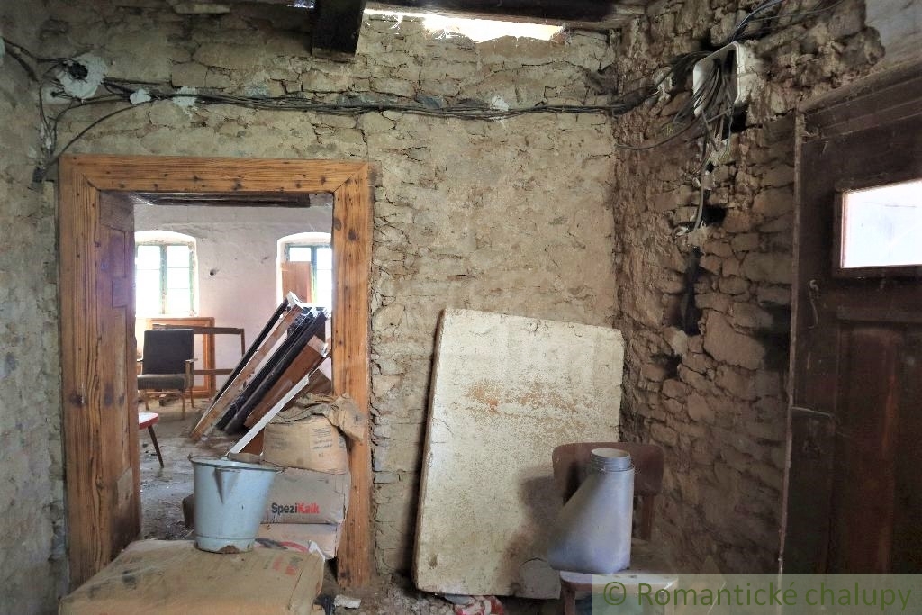 NOVÁ CENA Dom/chalupa v príjemnom prostredí na okraji obc - 8