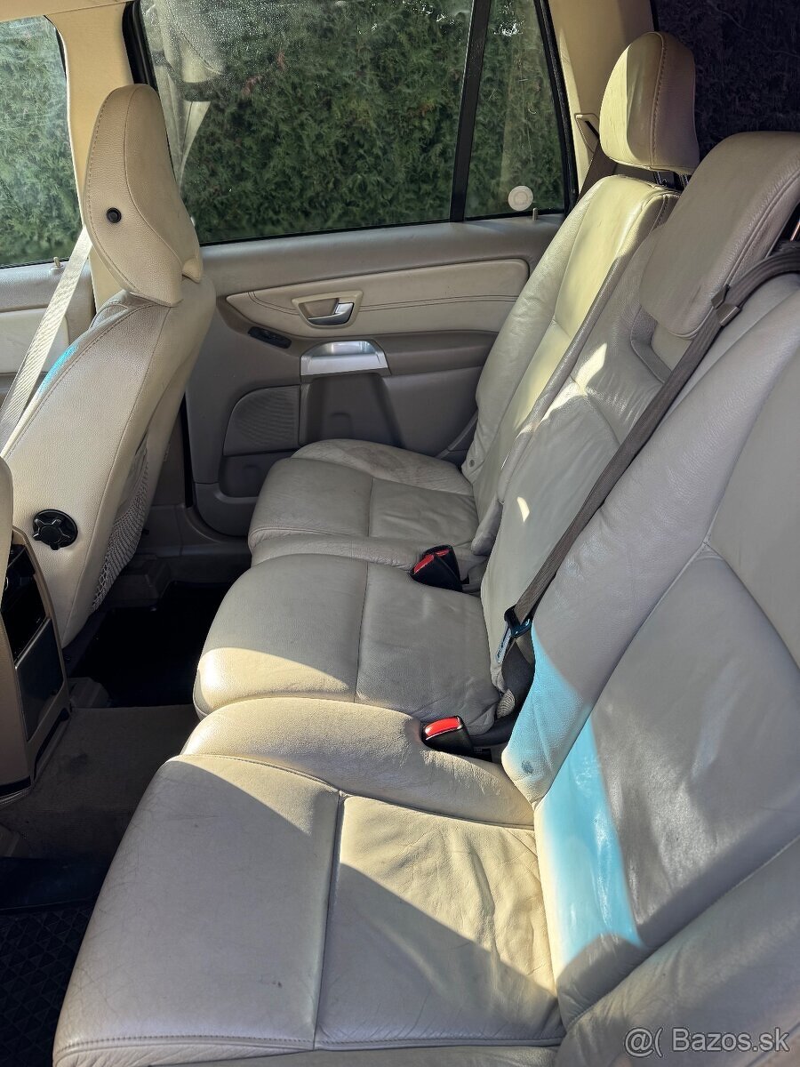 Volvo XC90 2.4D D5 136kw RV2009 4x4 - 8