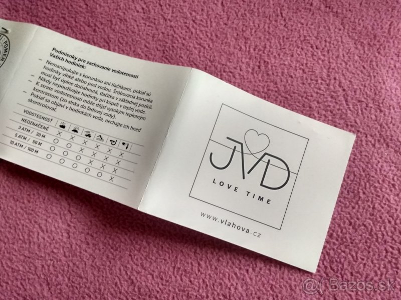 Dámske hodinky zn. JVD - 8