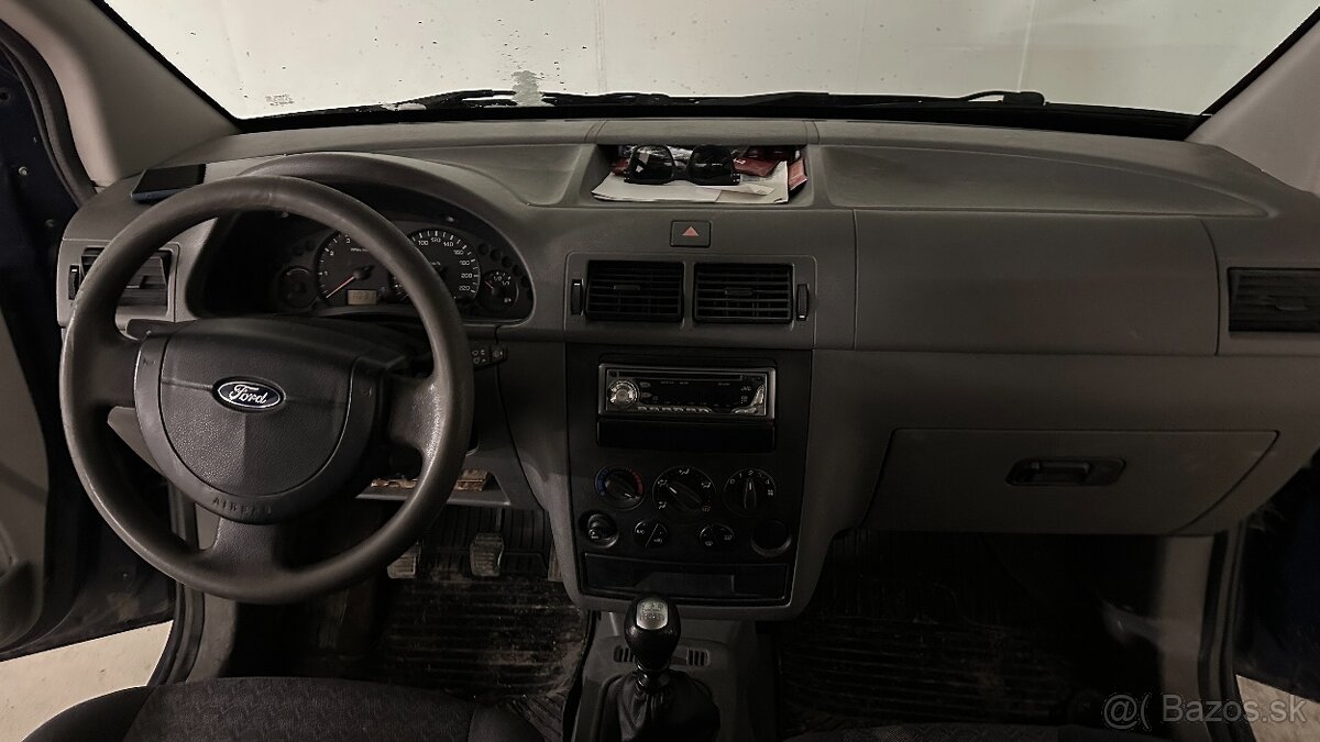 FORD TOURNEO CONNECT 1.8 TDCI - 8