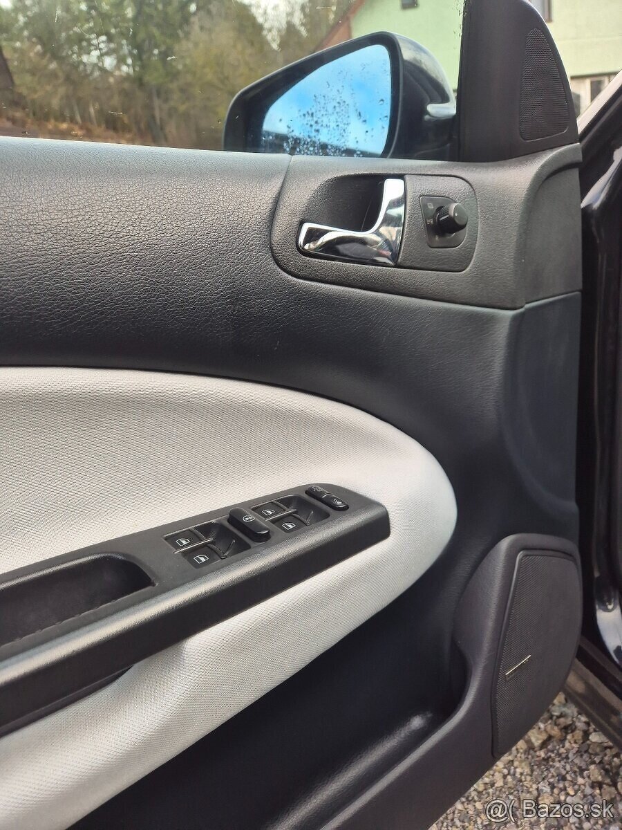 Predám Škoda Octavia 1 -1.8T-VRS--V TOP STAVE - - 8