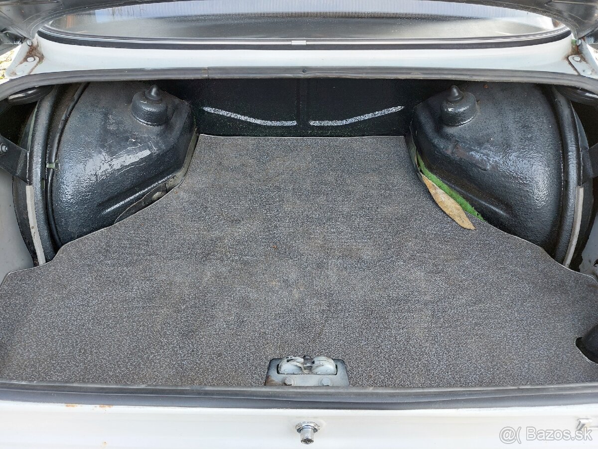 BMW 1502 (E10) - 8