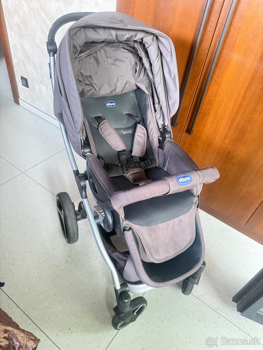 Kočiar Chicco trojkombinace - 8