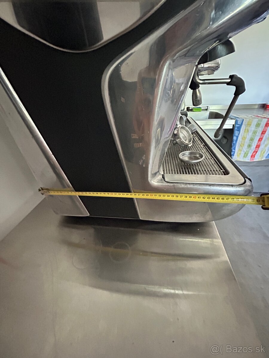 Faema Emblema – profesionálny kávovar (2012, v dobrom stave) - 8