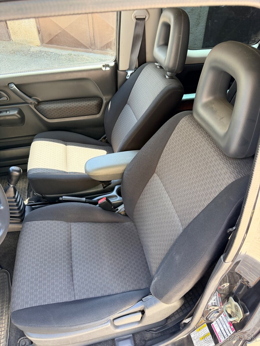 Suzuki Jimny 1.3 Benzín - 8