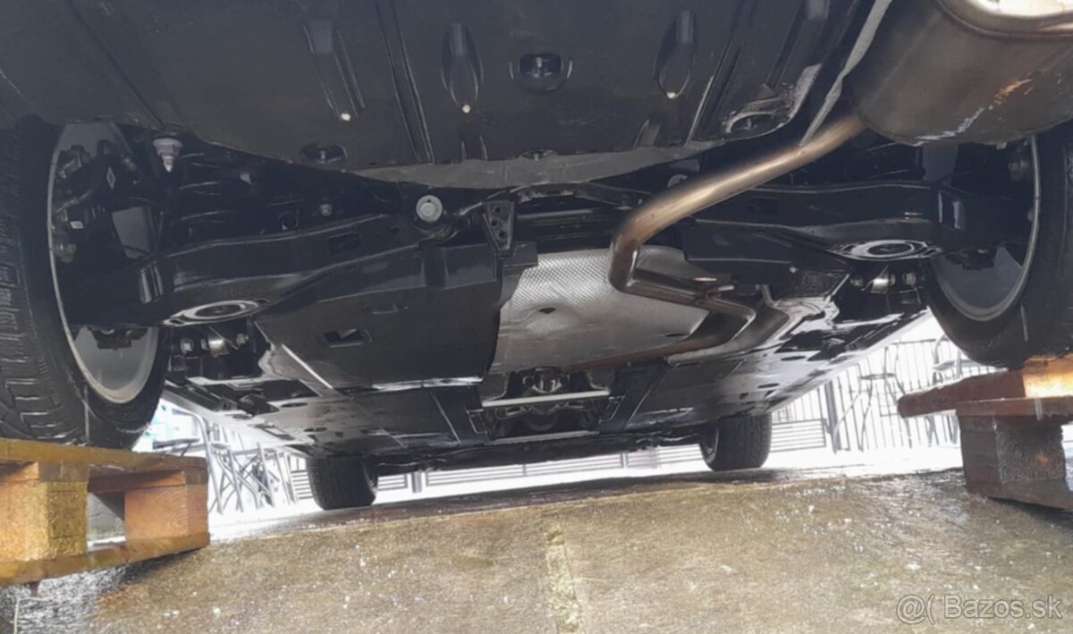 Toyota corolla 1.5 vvti 92kw 2023 - 8