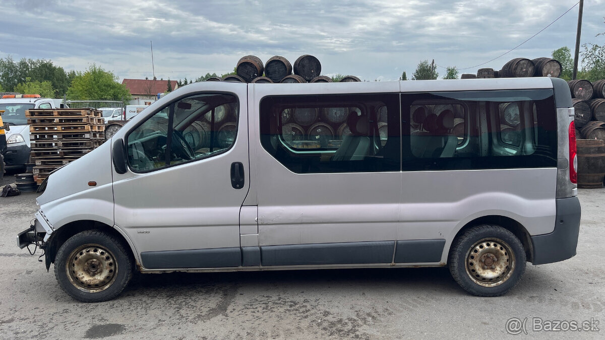 Opel Vivaro 2.0dci M9R E7 NA NÁHRADNÍ DÍLY - 8