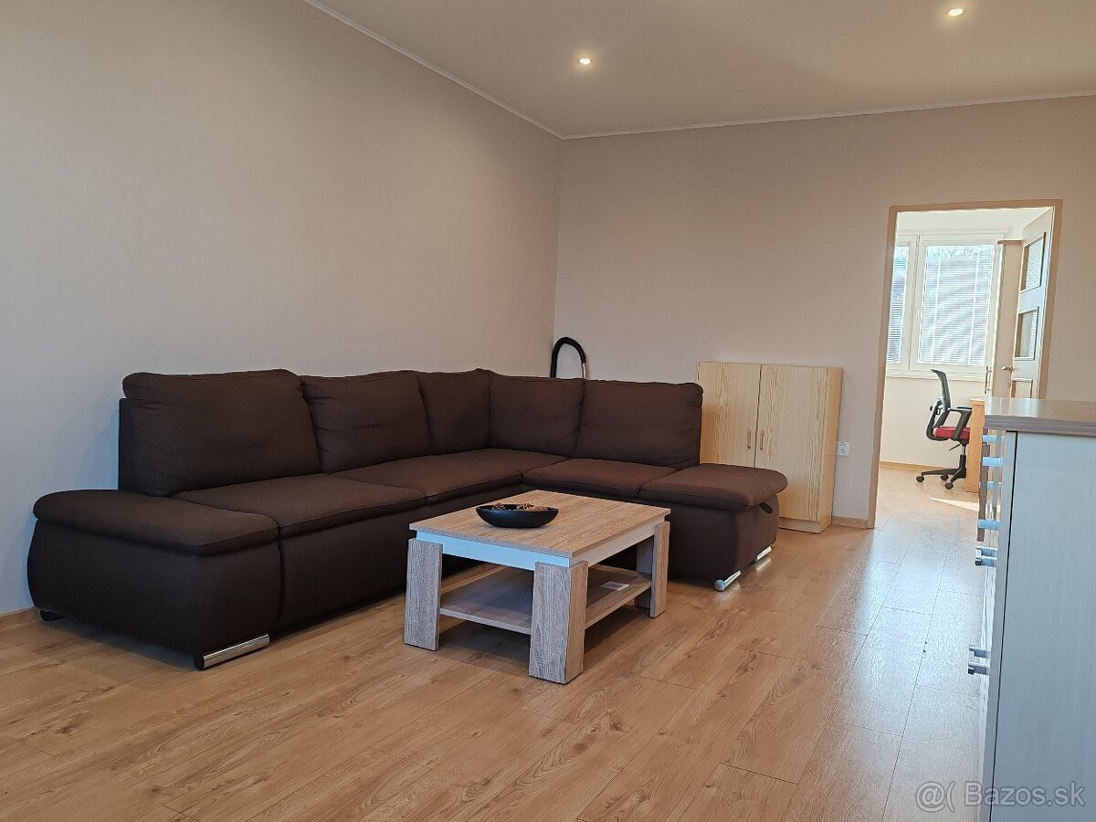 4 IZBOVÝ, SLOBODY TERASA - 8