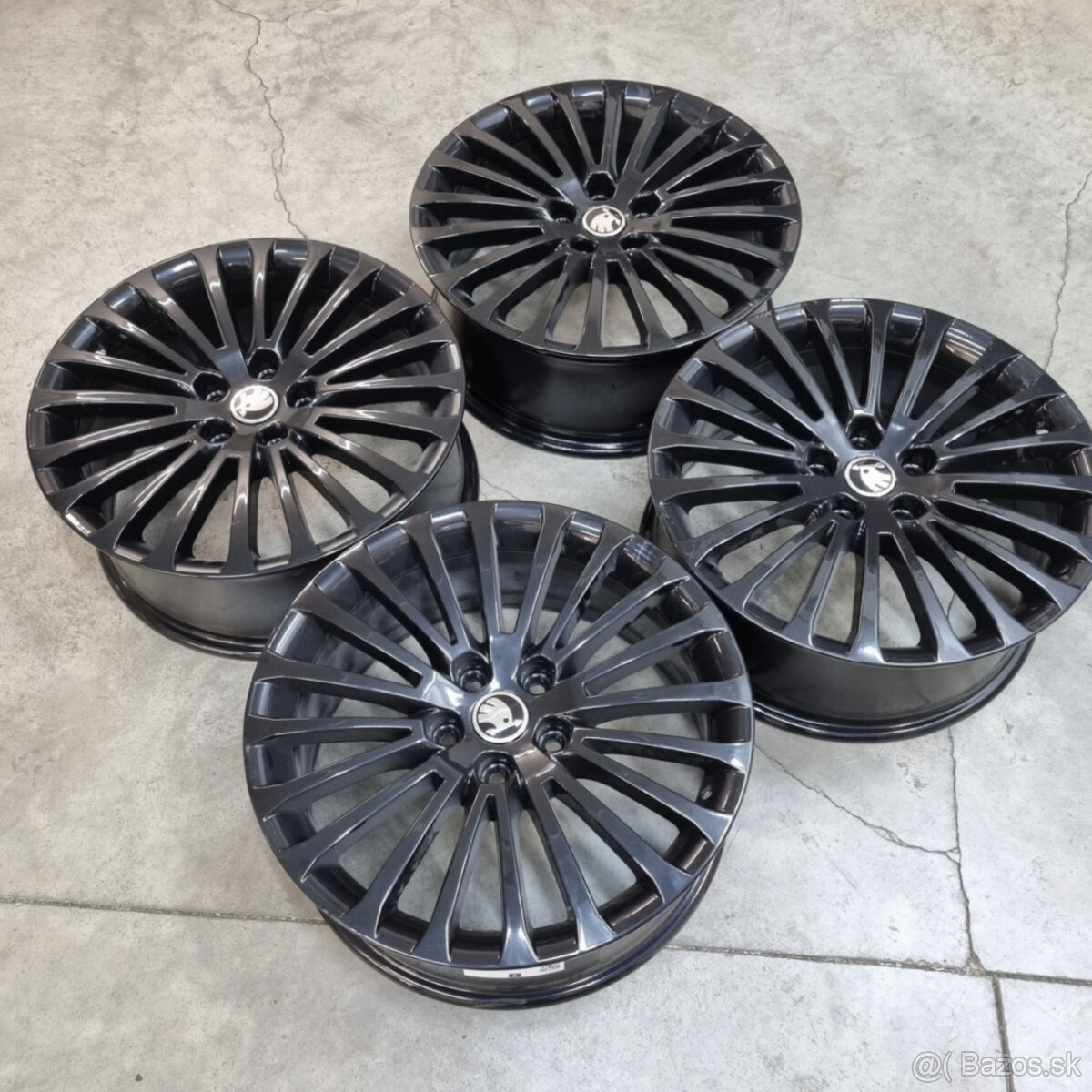 Hliníkové disky 5x112 R18 7,5J ET46 - 8