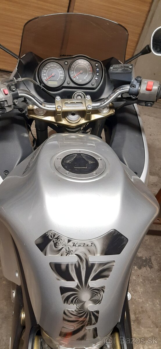 Predám KAWASAKI er6f - 8