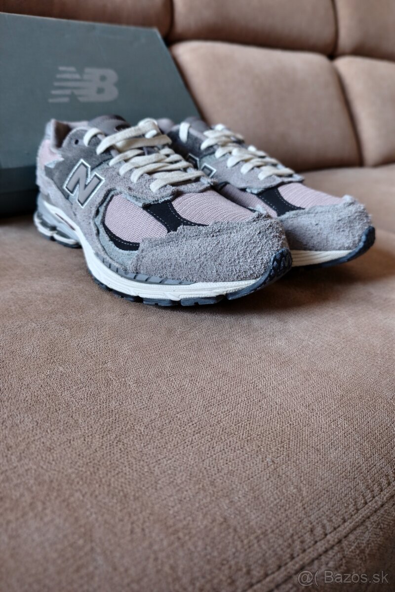 New Balance 2002R "Protection Pack" - 8