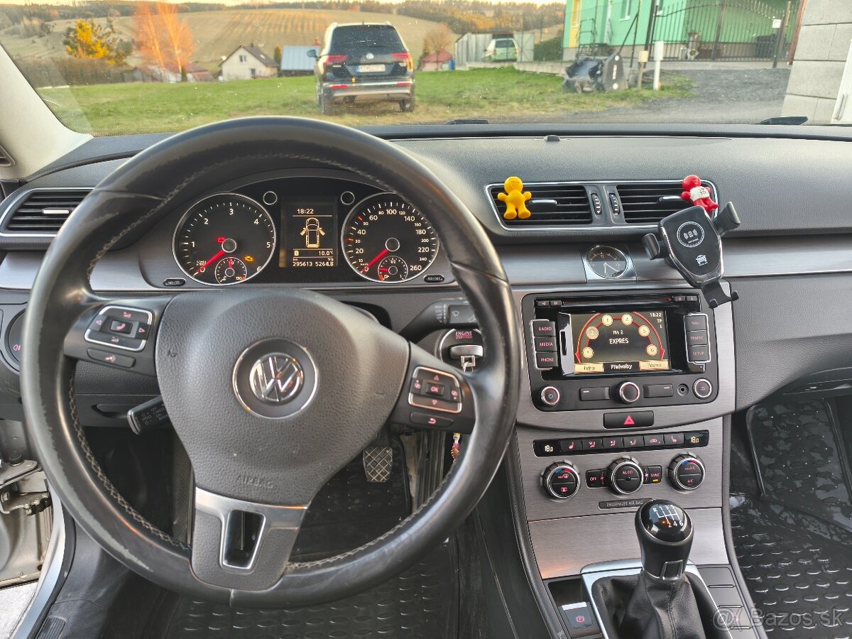 Predám Volkswagen Passat B7 2.0tdi - 8