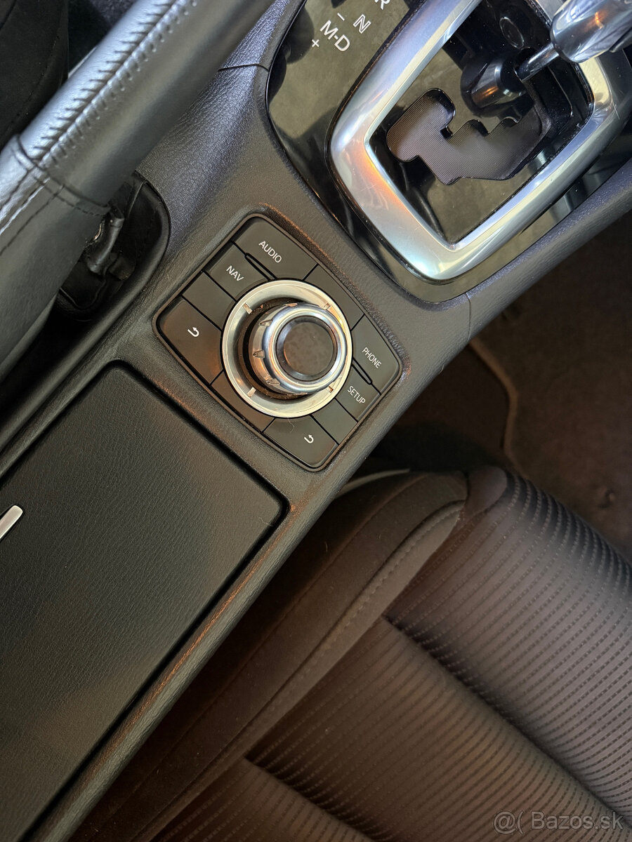 Mazda 6 Combi (Wagon) 6 2.2 Skyactiv-D Attraction Automat - 8