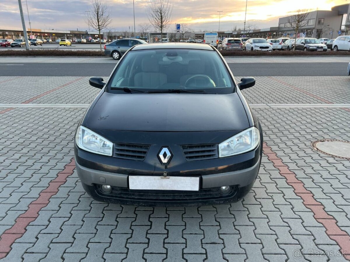 Renault Megane 1.6i 16V 83kw STK 3/2027 - 8