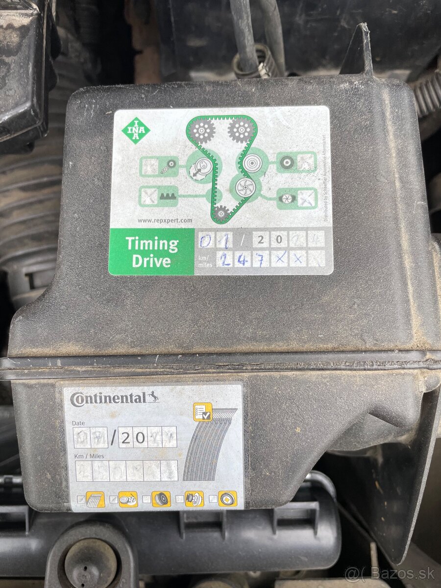 Citroen C4 1.6 16V - 8