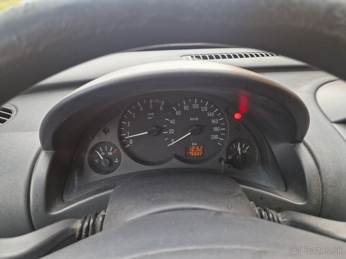 OPEL COMBO 1.7 Di - 8