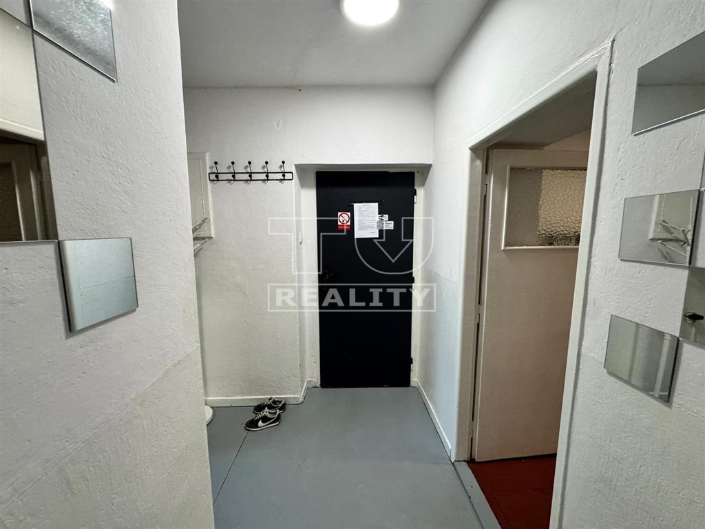 2 IZBOVÝ BYT, ŽILINA 52m2 - 8