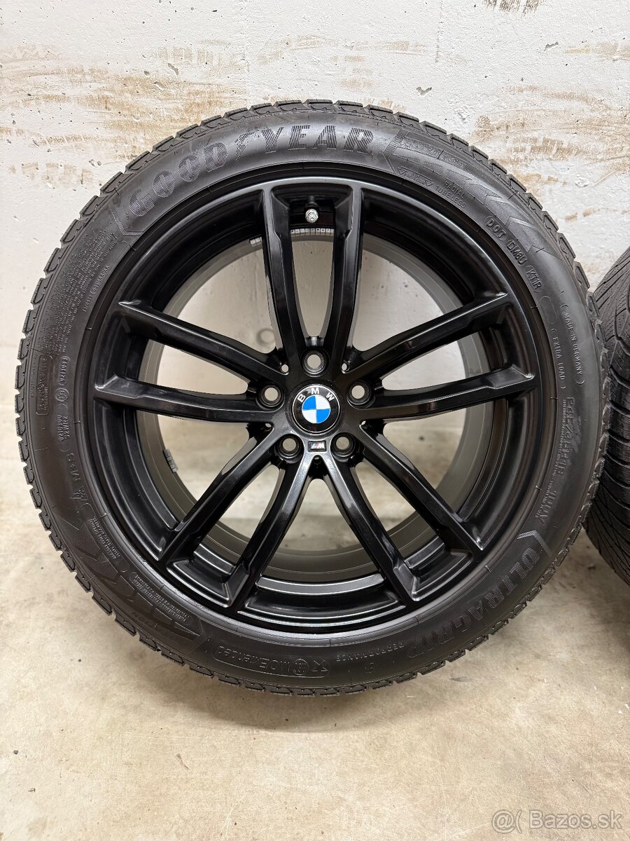 Zimná sada 5x112 R18 , 245/45/18 BMW 5 - G30 G31 Style 662M - 8