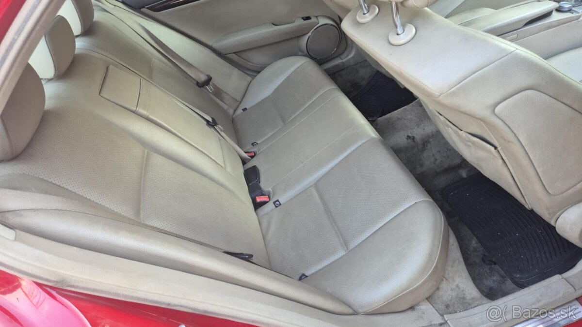 Mercedes C 220 2,2CDI 125 kw kód: 646811 - 8