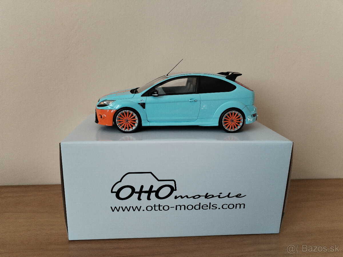 Predám model FORD FOCUS RS MKII 2010 v mierke 1:18 - 8