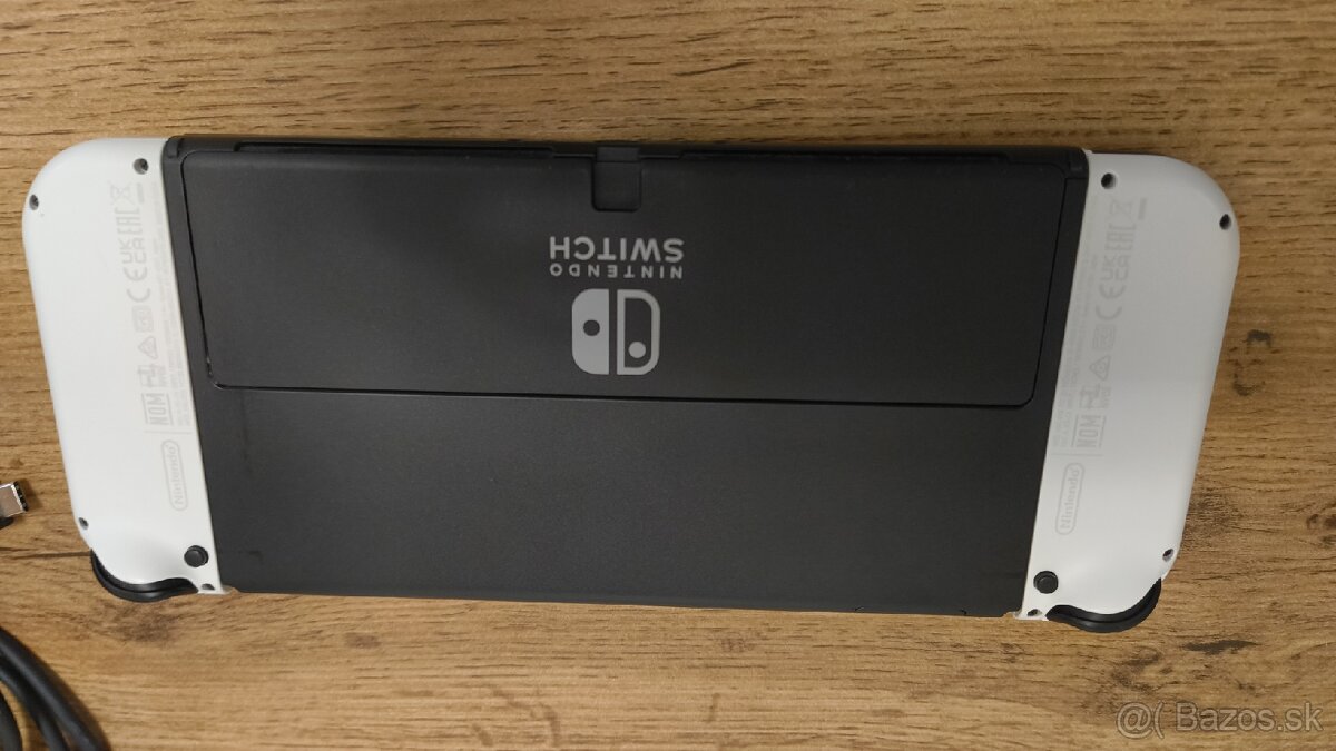 Nintendo Switch OLED - 8