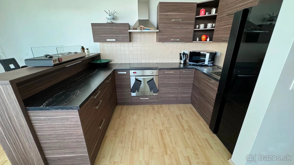 Realitný kancelária REALADR s.r.o. - 8