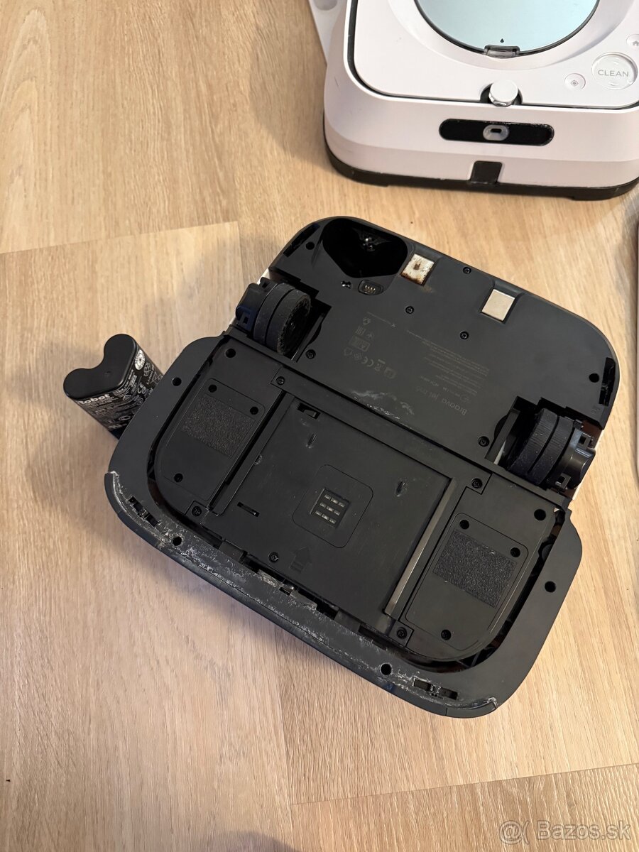 iRobot Roomba i7 s Clean Base, iROBOT Braava Jet M6 - 8
