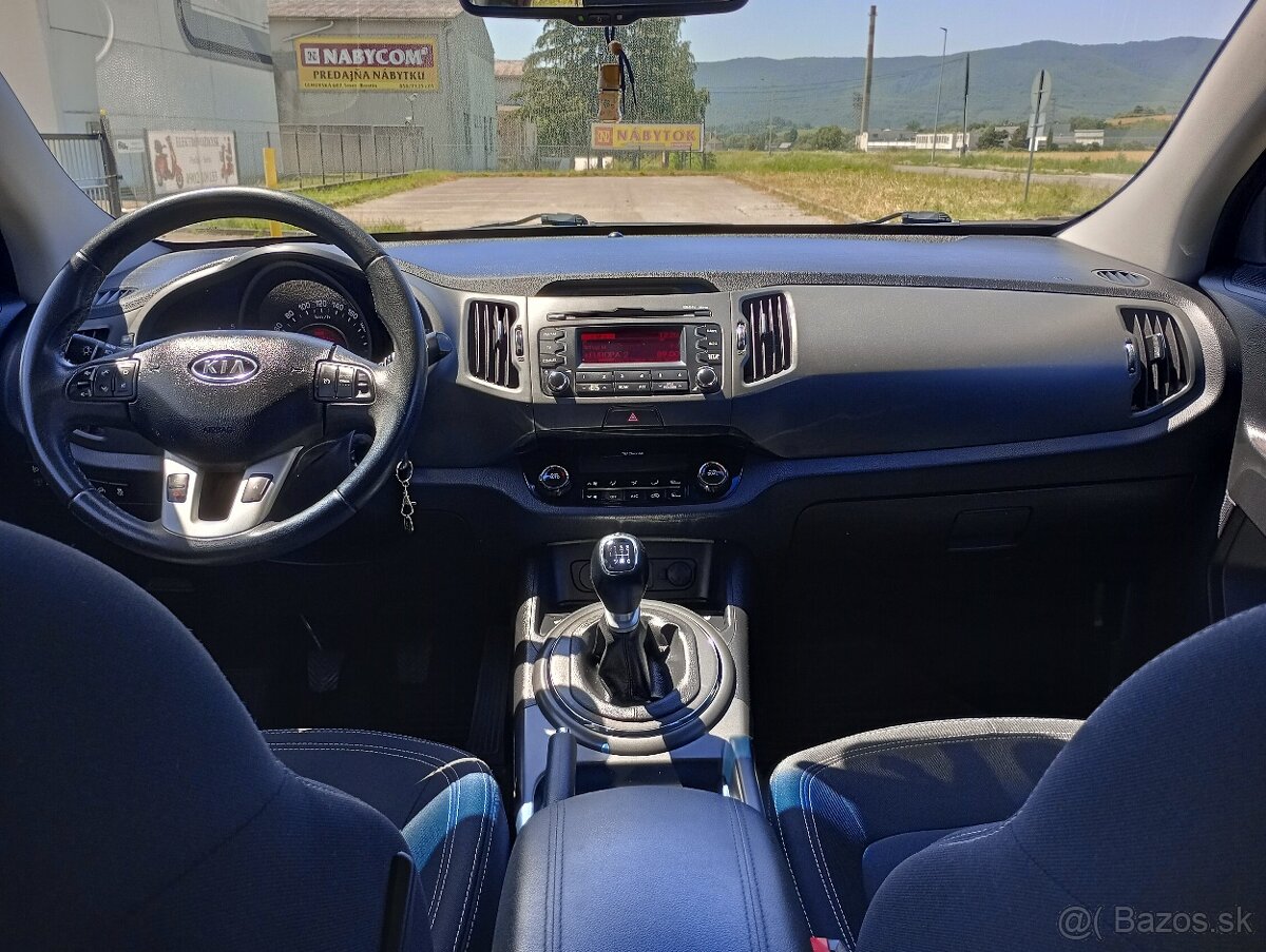 Kia Sportage 1.7 CRDi - 8