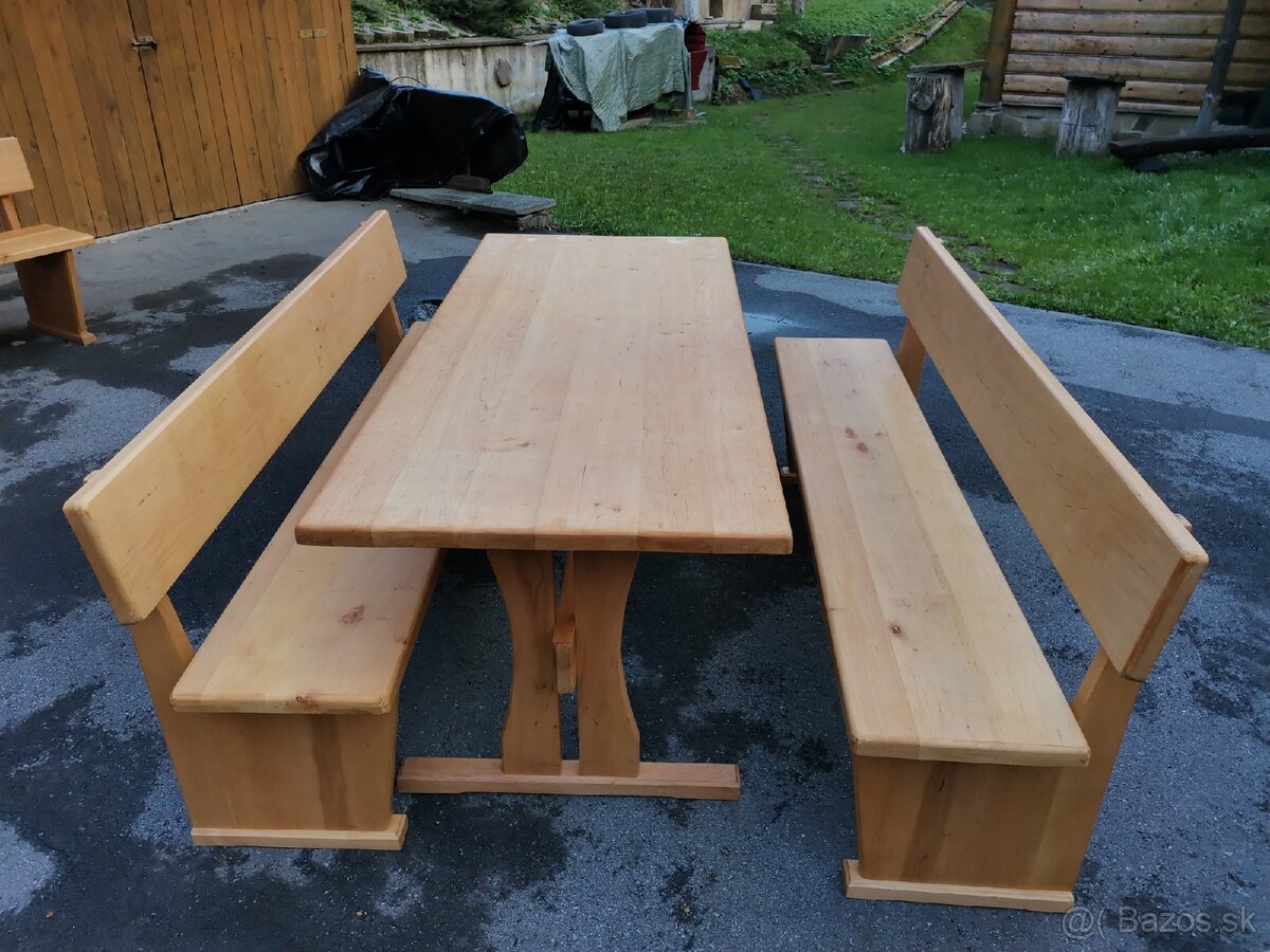 Masívne stoly s lavicami - 8