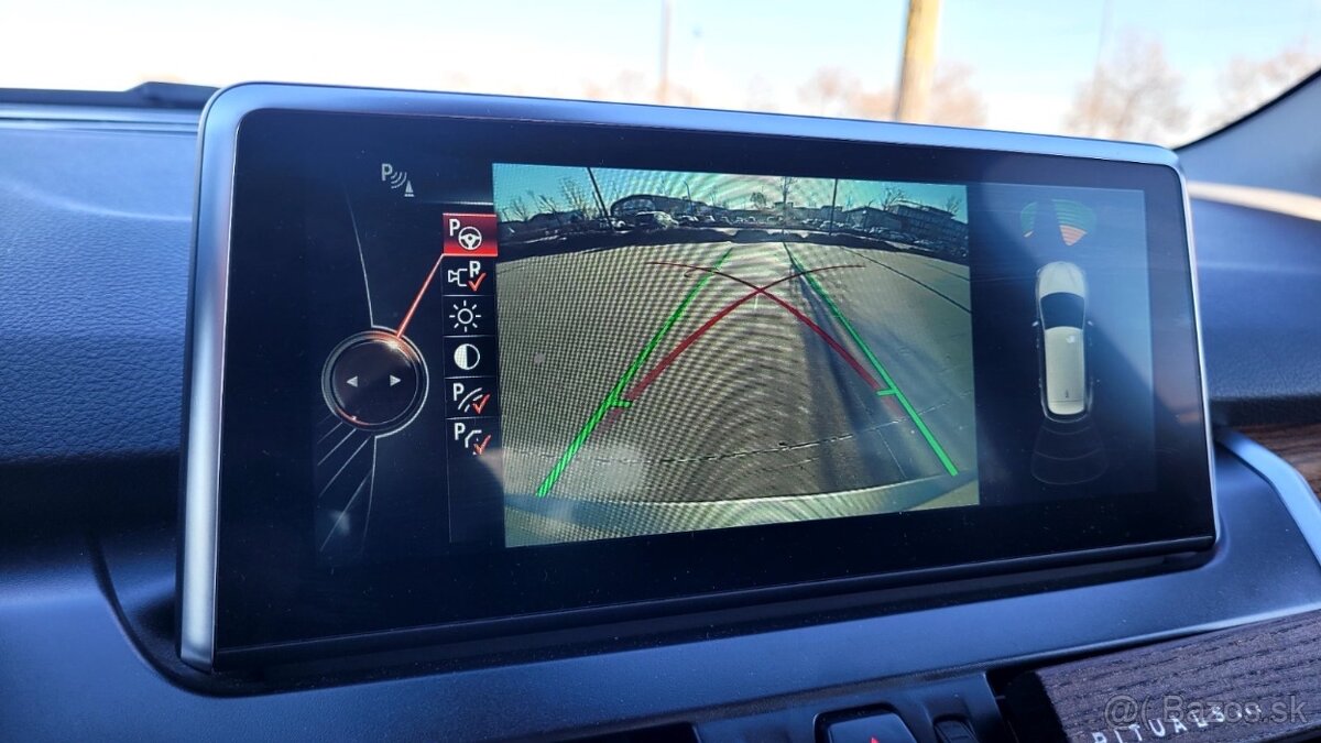 BMW 218d Active Tourer Luxury line - 8