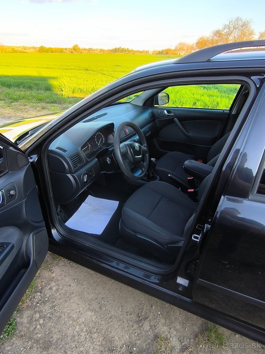 Škoda Octavia 1.9 tdi Tour - 8