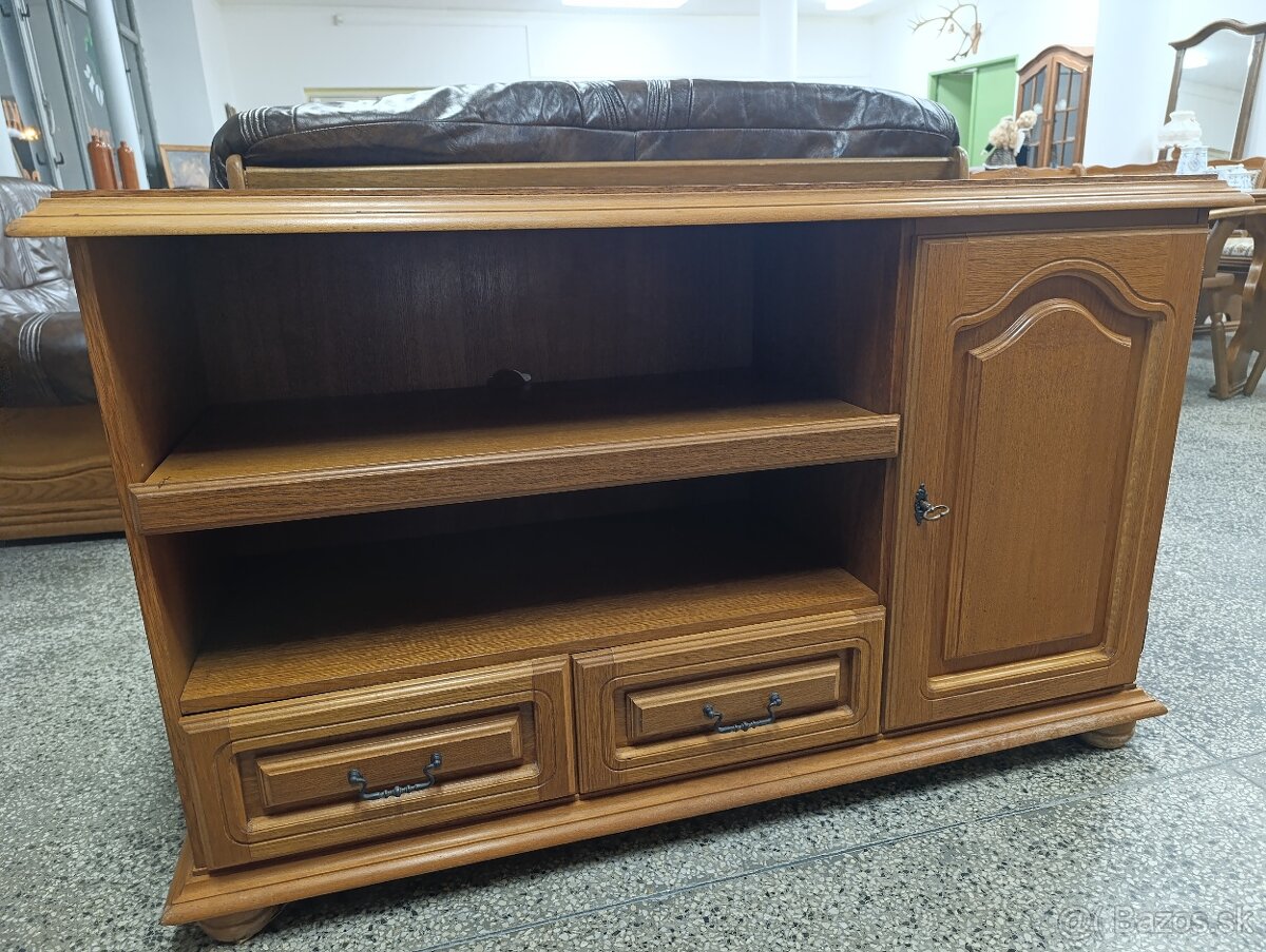 Rustikální komoda, nábytek z masívu - 8