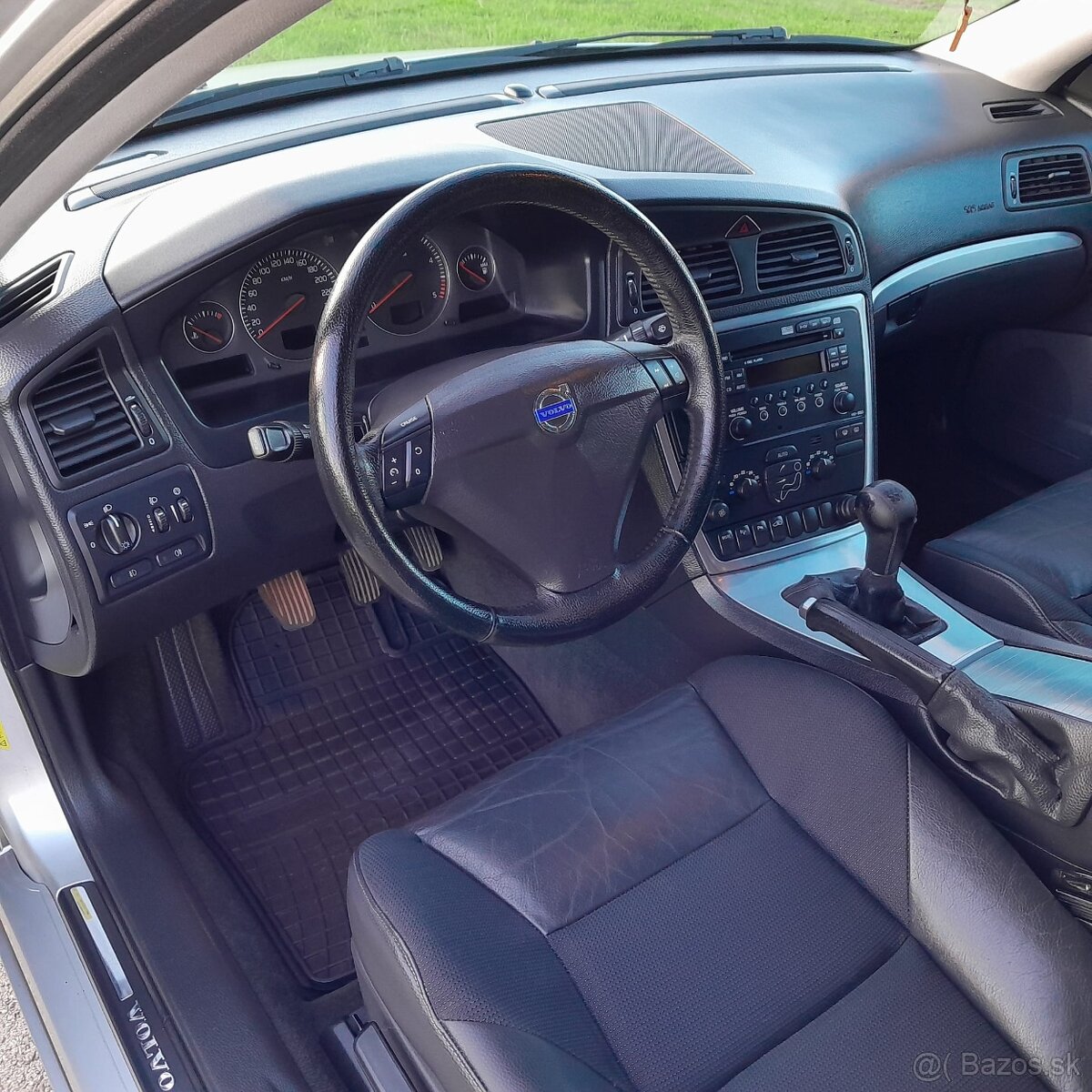 VOLVO S60 2.4 D MOMENTUM - 8