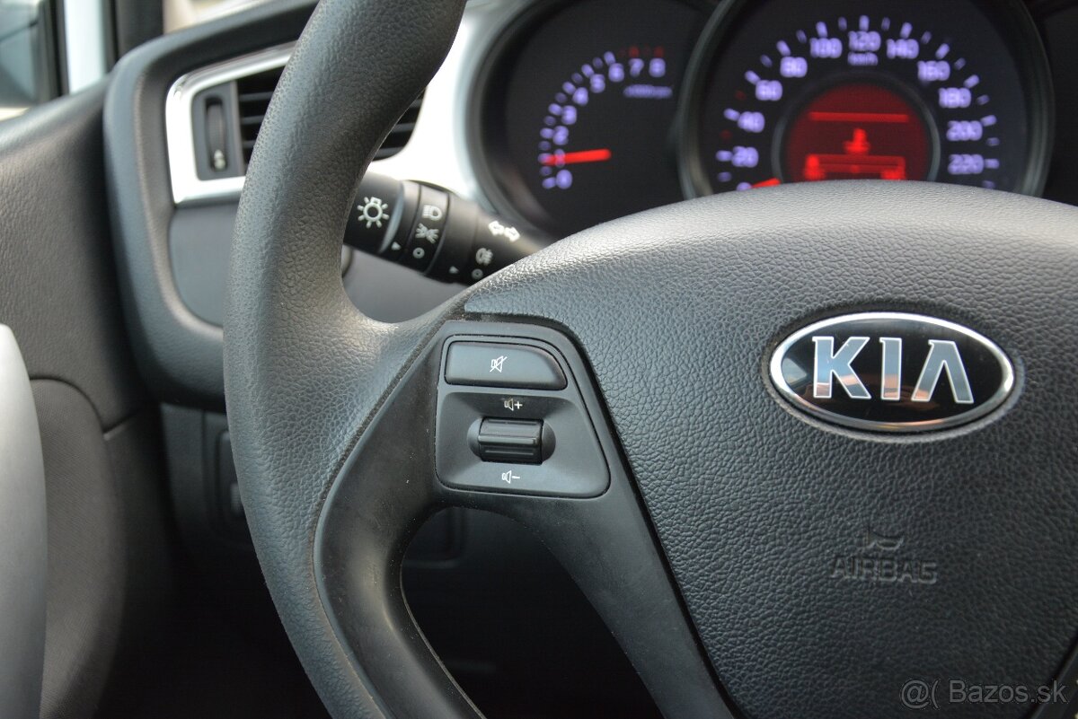 KIA Cee'd 1.4 CVVT, SR voz - 8