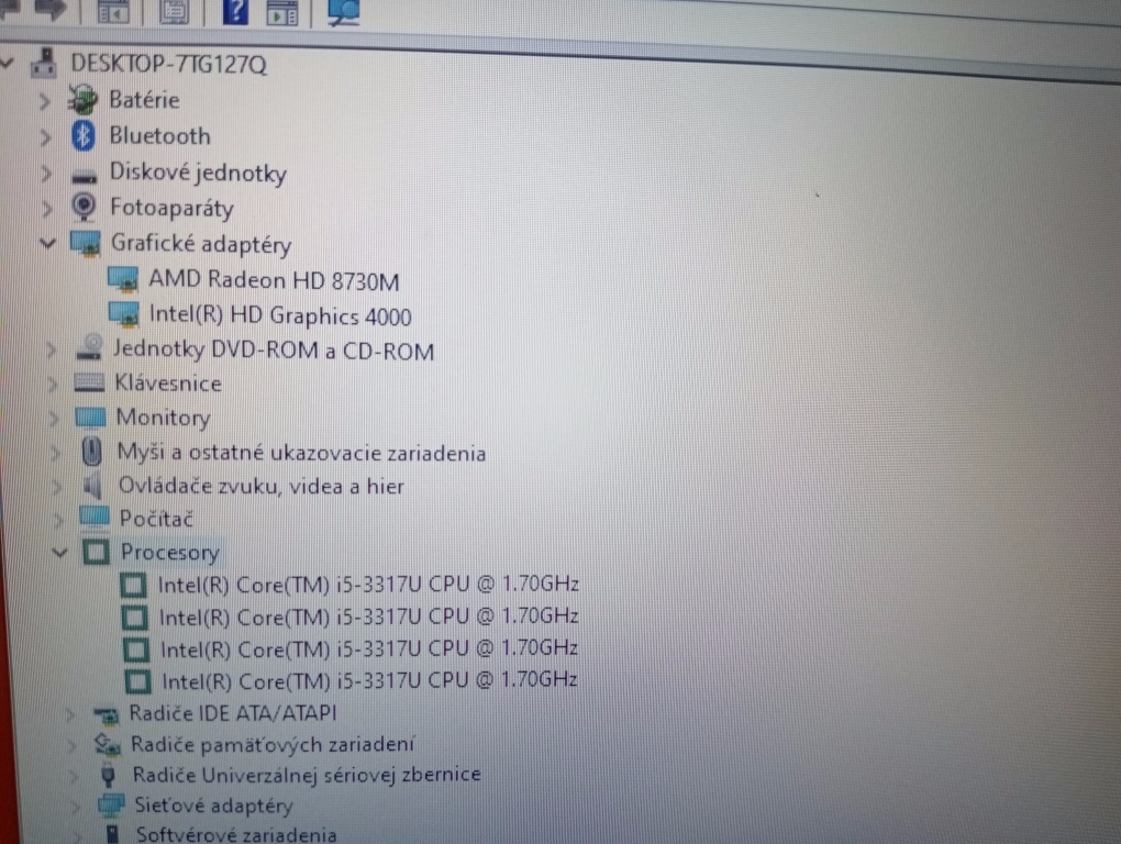 predám 17" ntb DELL / Intel core i5 / 16gb ram / ssd - 8