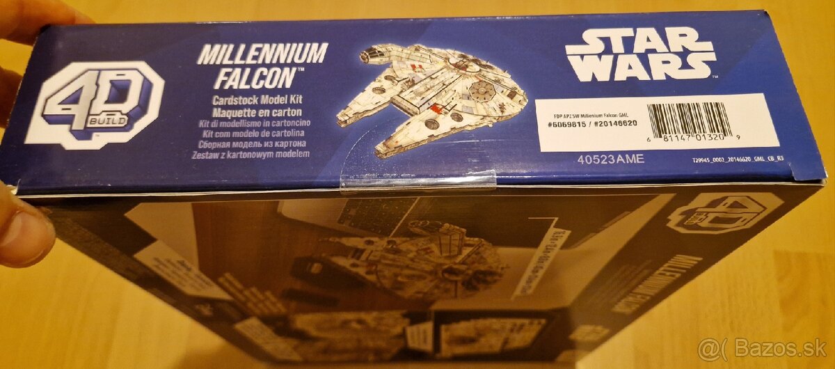 papierový model STAR WARS Millennium Falcon so stojanom - 8