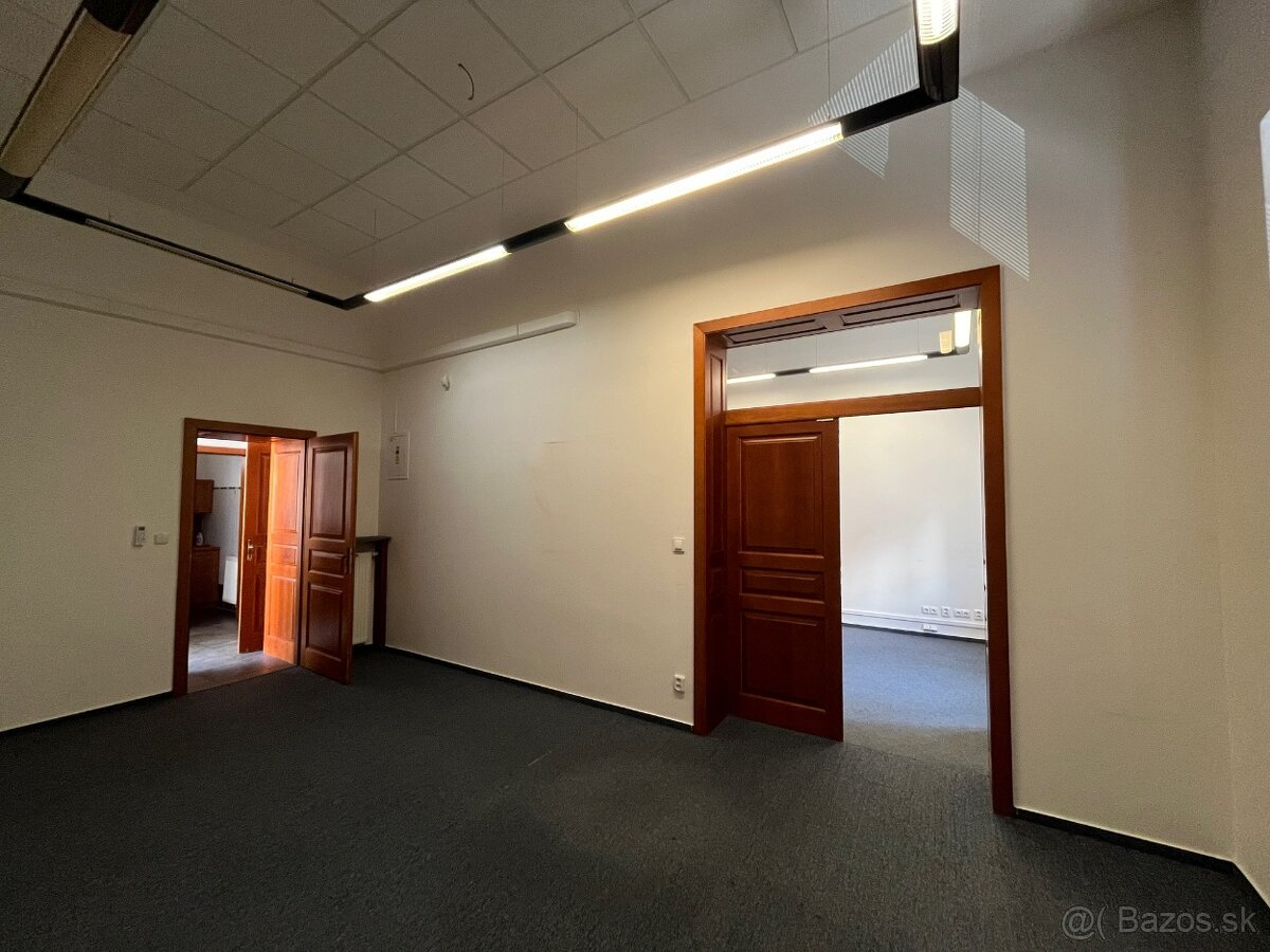 NA PRENÁJOM ADMINISTRATÍVNE PRIESTORY, KE centrum - 8