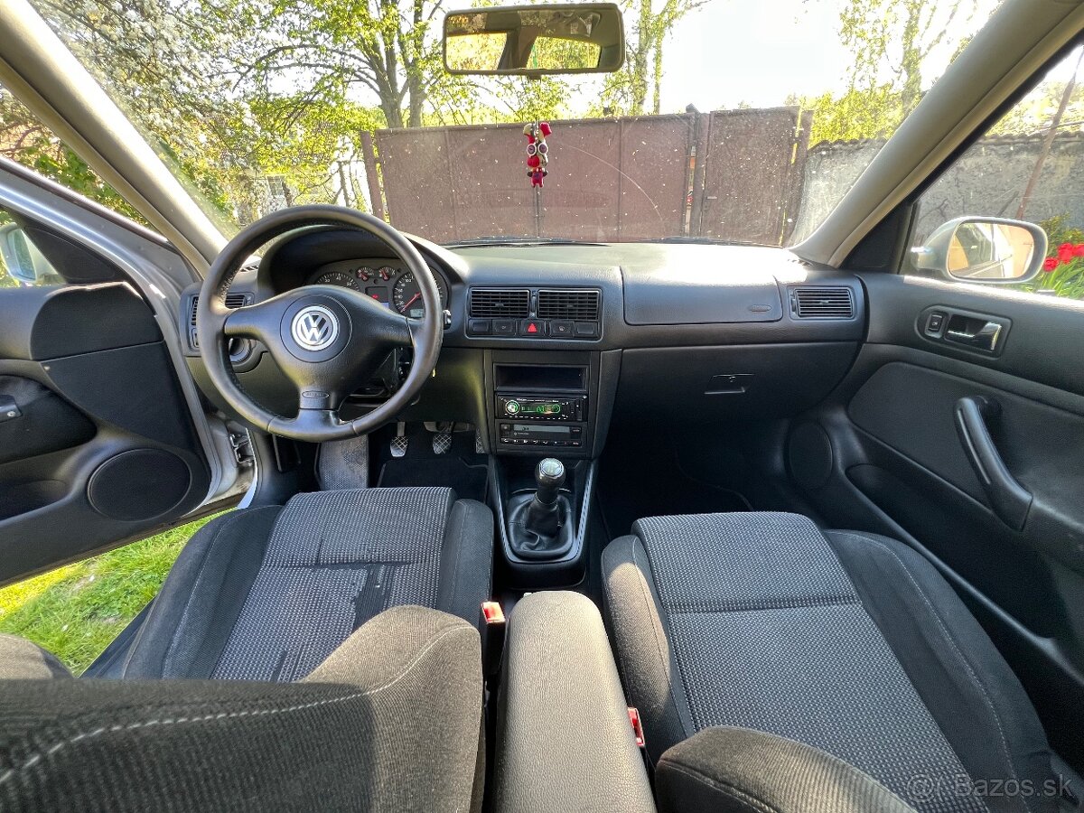 Volkswagen Golf 4 1.6 benzín, 77 kW - 8