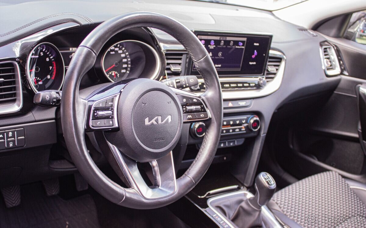 Kia XCeed 1.5 T-GDi Gold - 8