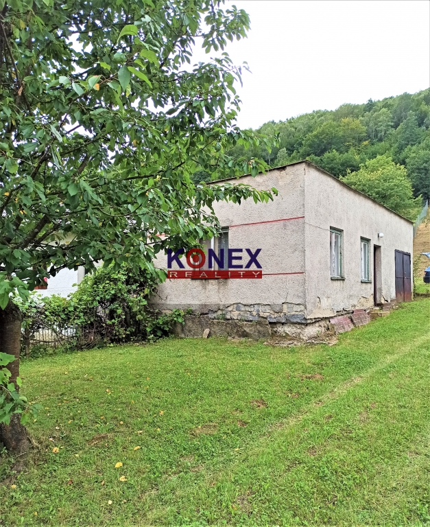 Rodinný dom v obci Korunková, okr. Stropkov - 8