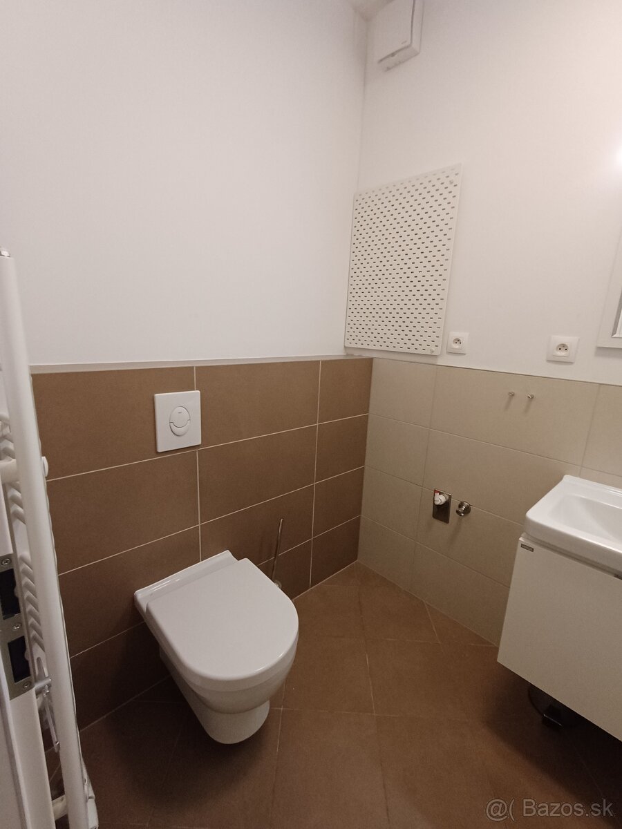 RK Byty Bratislava predá 2 izb. byt na ul. Žilinská, BA I - 8