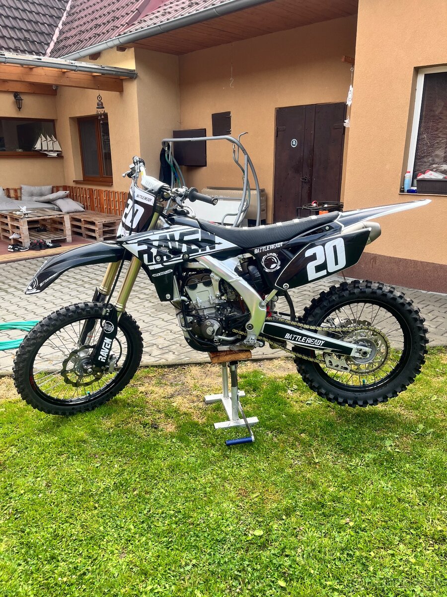 Yamaha yzf250 - 8