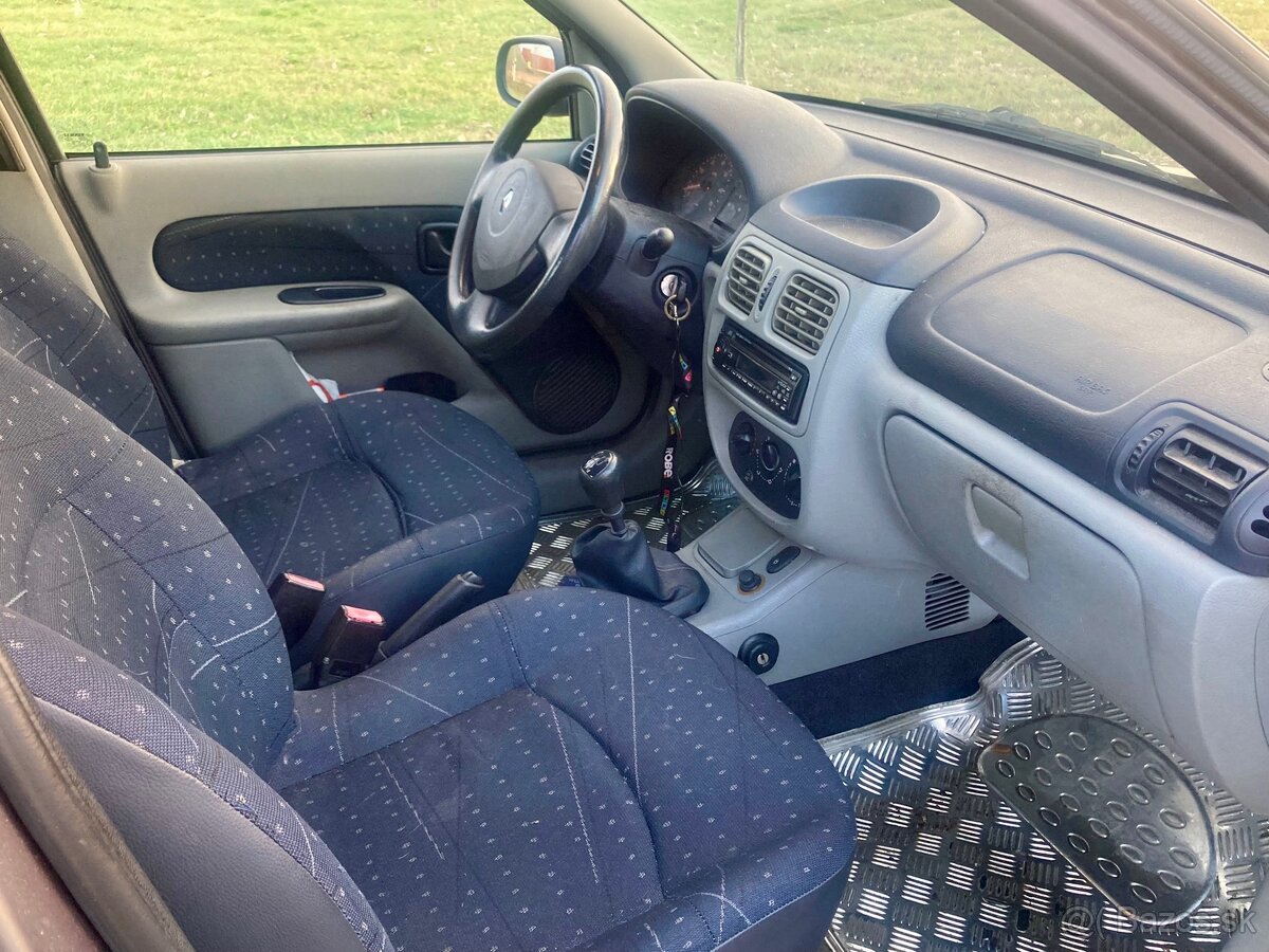 Renault Thalia 1.4i - 8