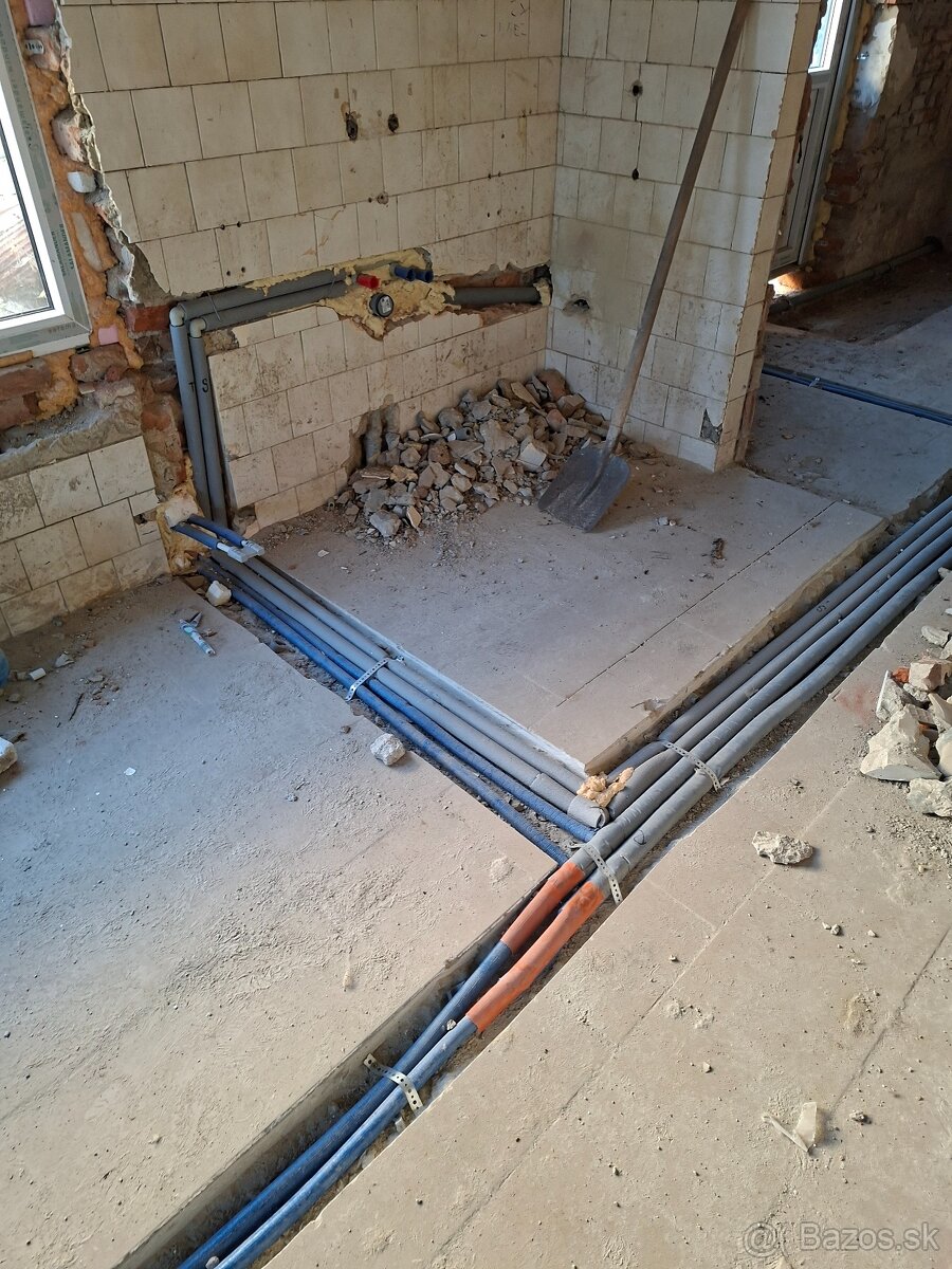 Predam dom .Rapovce pozemok 341/1 341/2 - 8