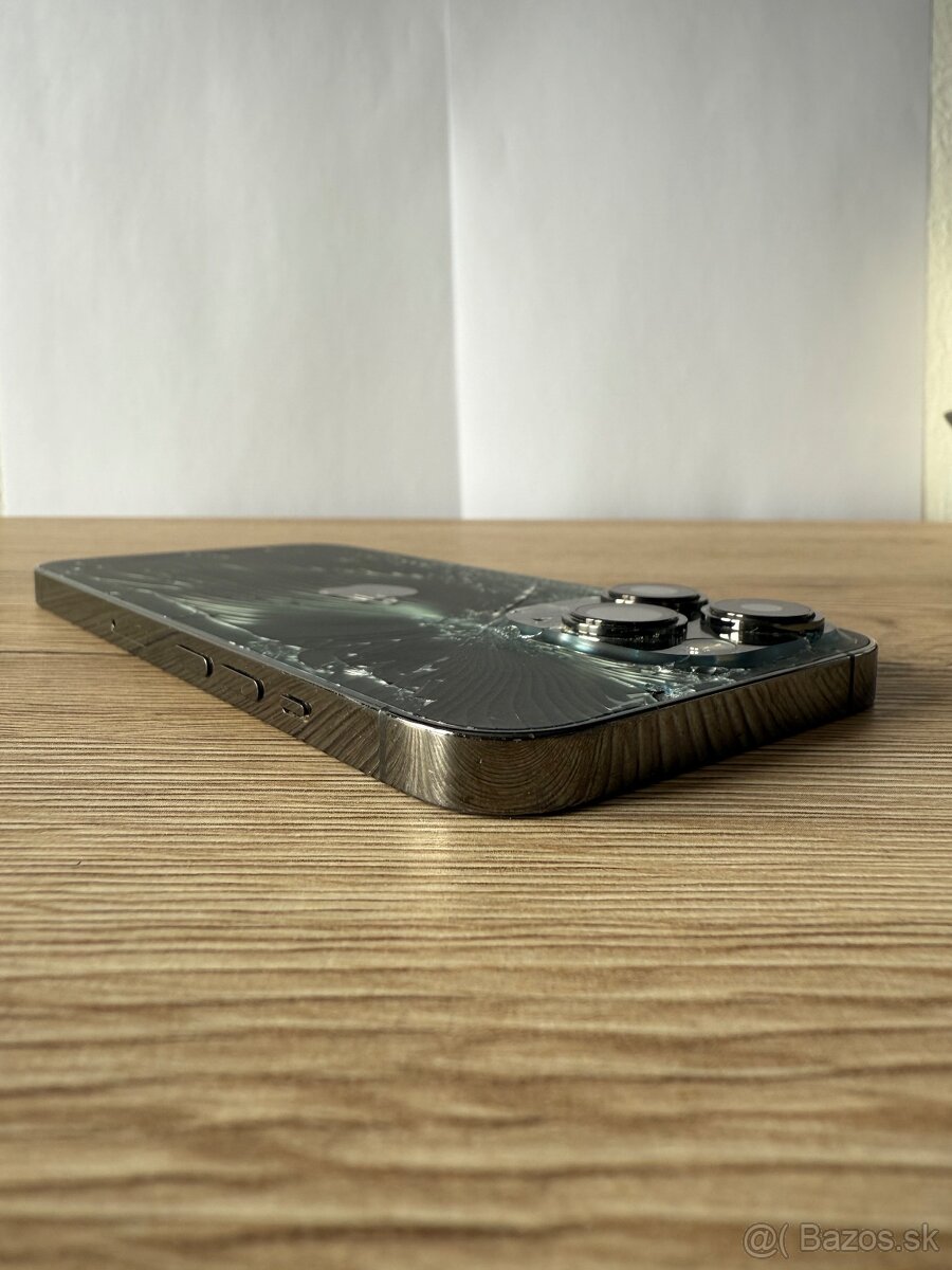 Apple iPhone 13 Pro 128GB Graphite - 8